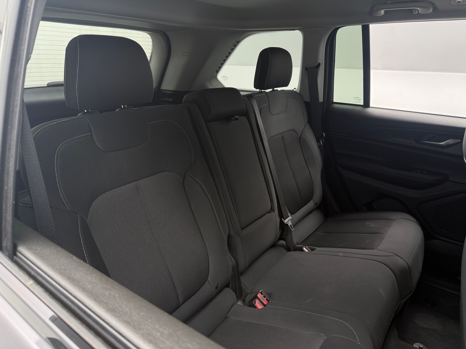 Thumbnail: 2024 Jeep Grand Cherokee - 6