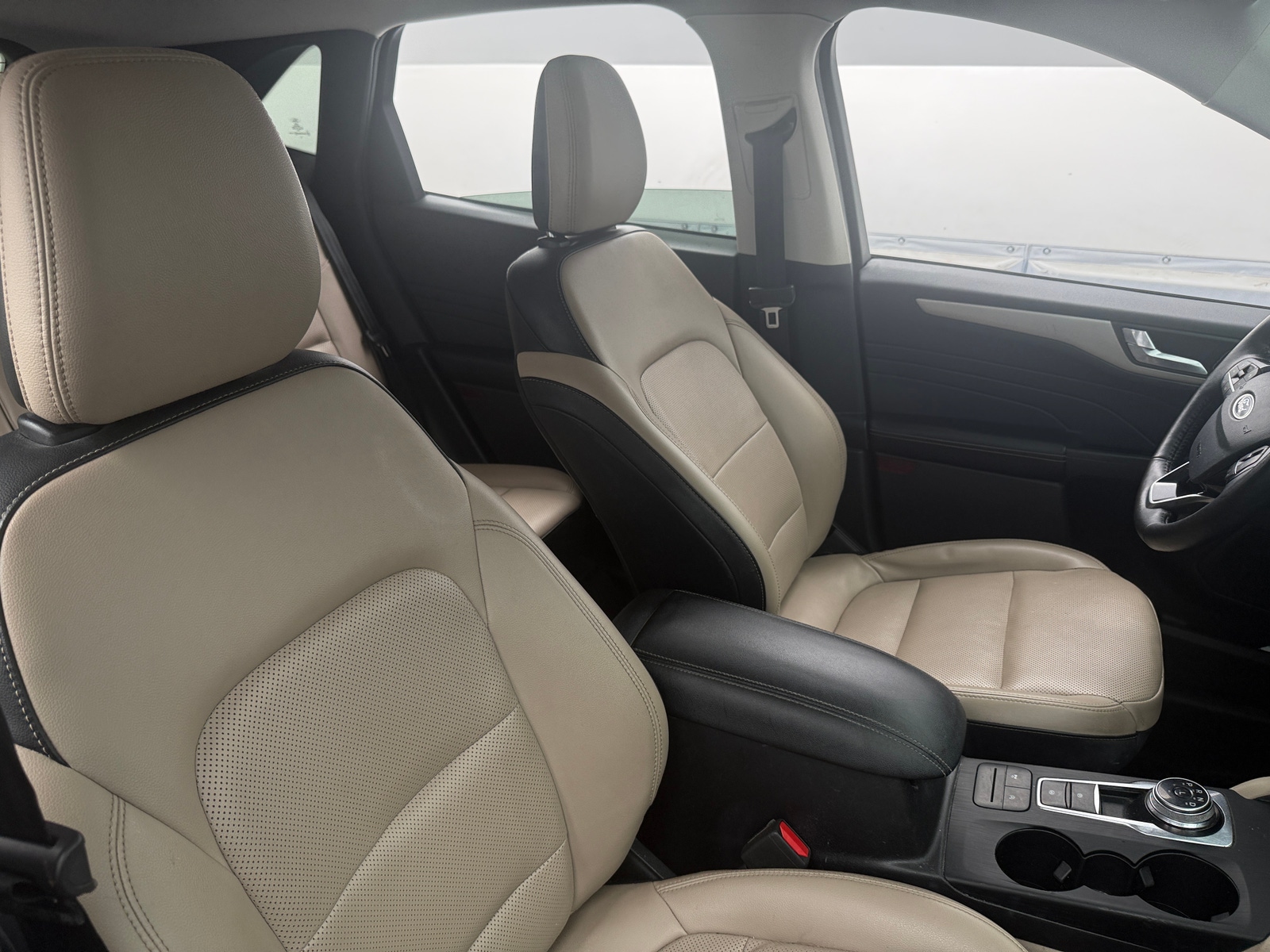 Thumbnail: 2021 Ford Escape - 2