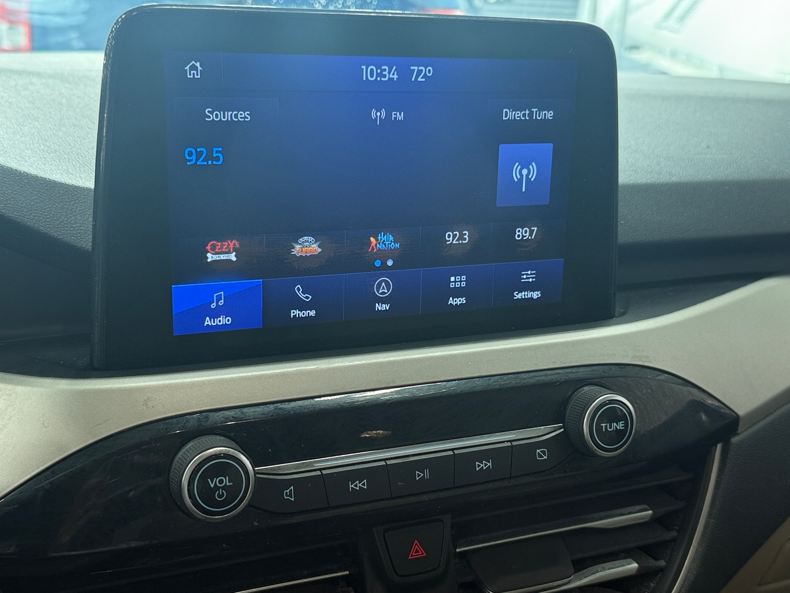 Thumbnail: 2021 Ford Escape - 4