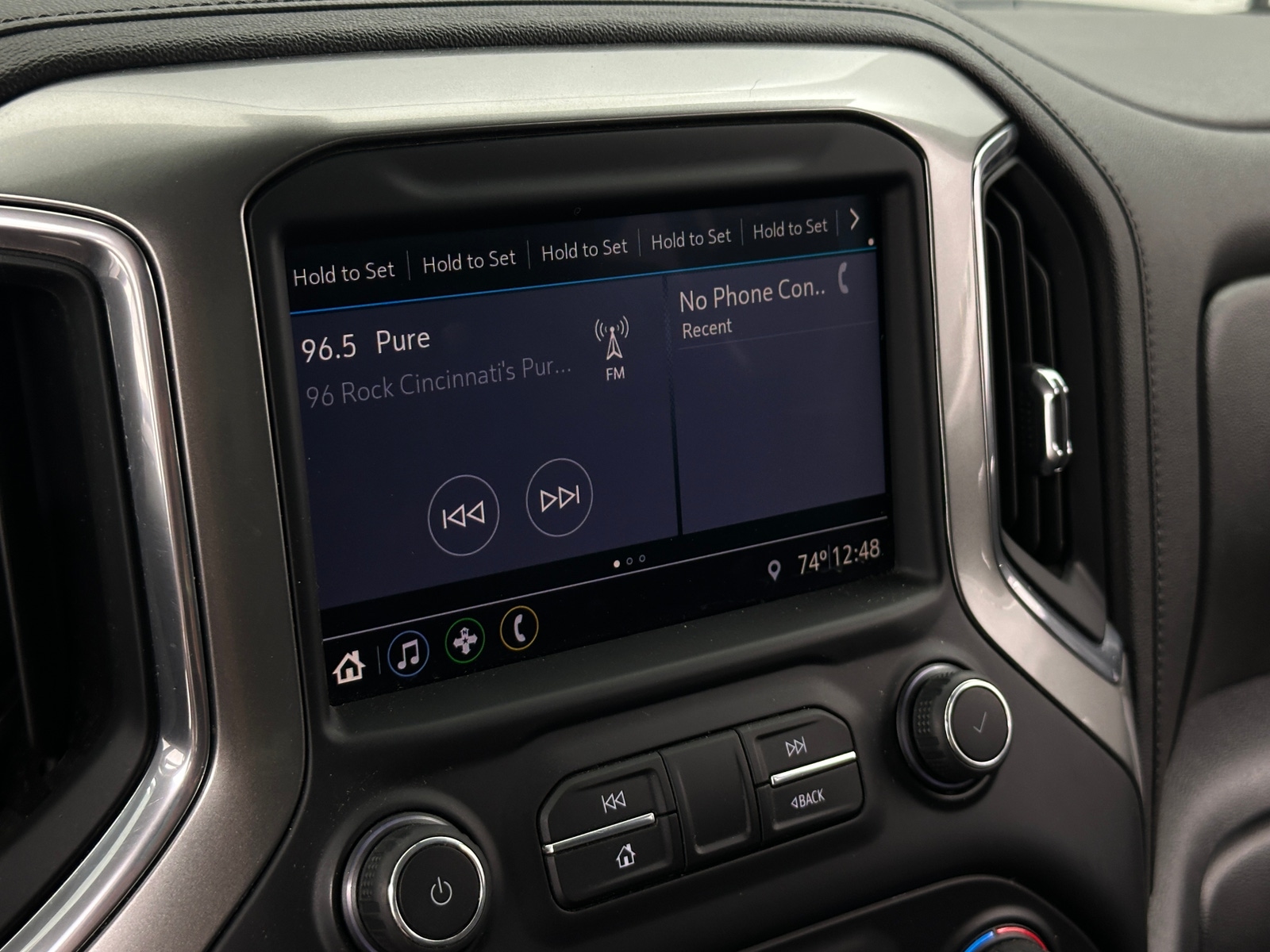 Thumbnail: 2019 Chevrolet Silverado 1500 - 4