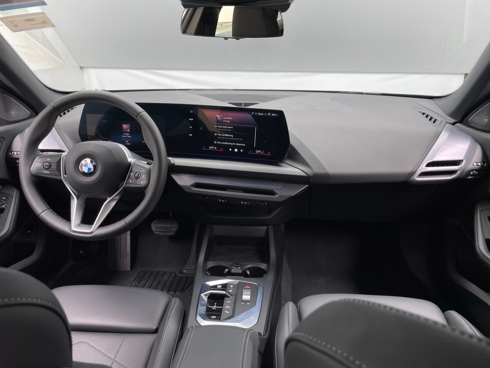 Thumbnail: 2025 BMW 2 Series - 2