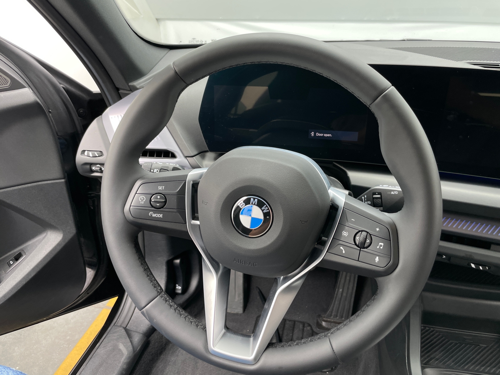 Thumbnail: 2025 BMW 2 Series - 4