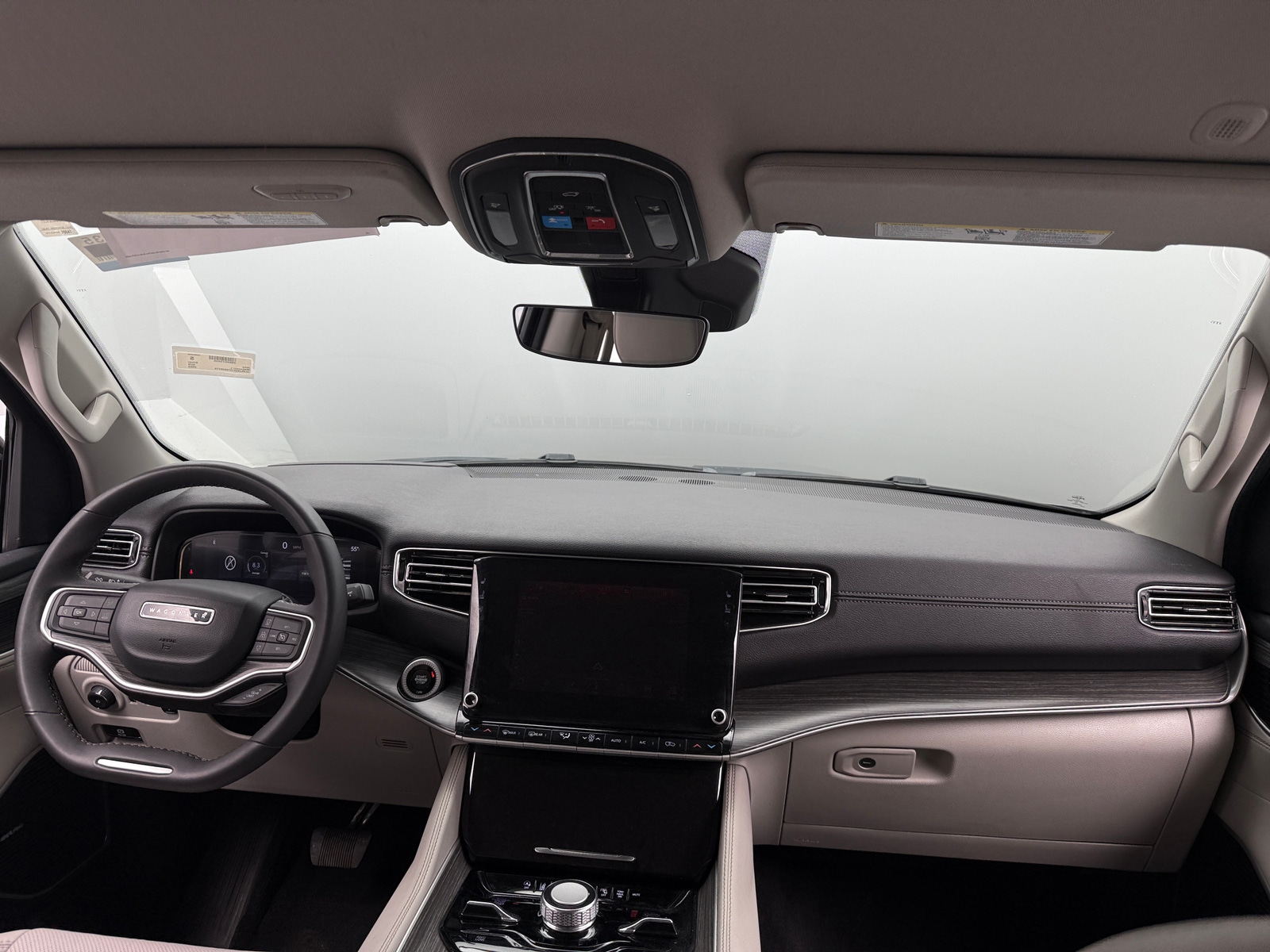 Thumbnail: 2023 Jeep Wagoneer - 2