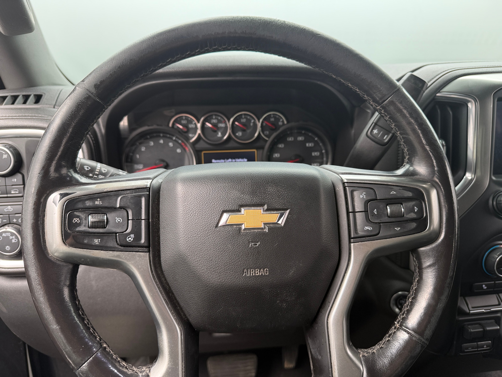 Thumbnail: 2019 Chevrolet Silverado 1500 - 5
