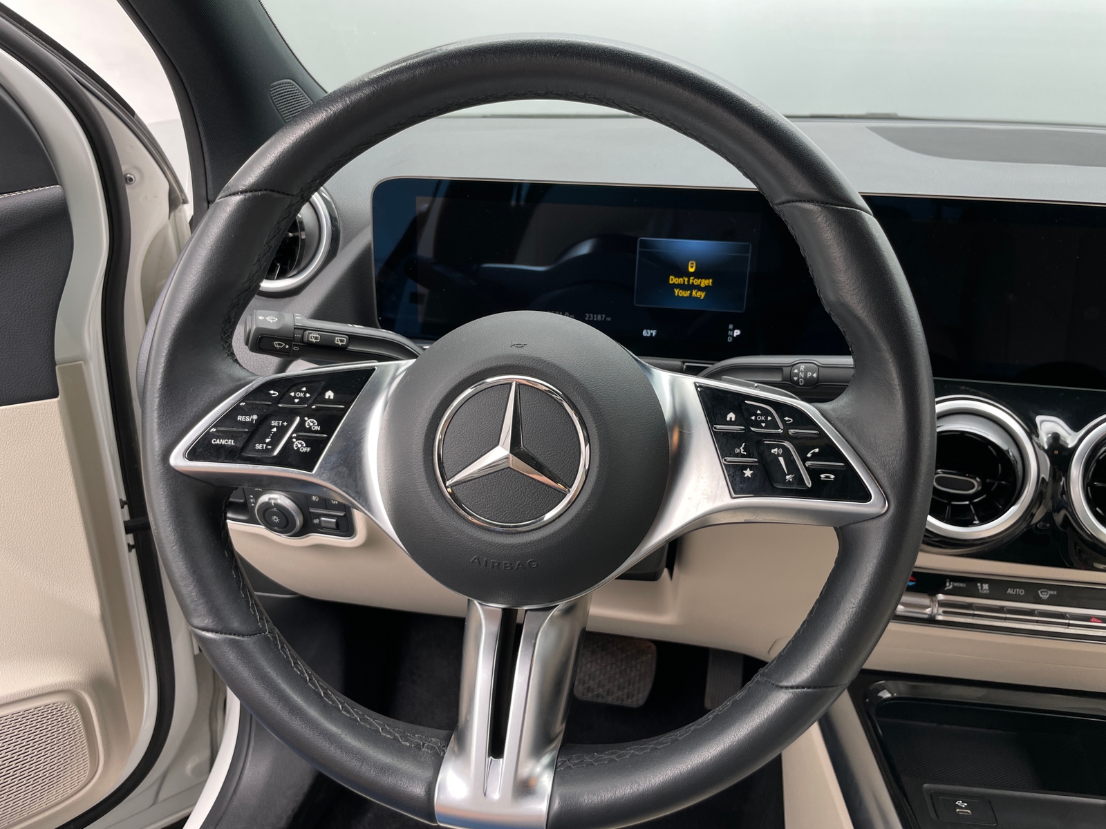 Thumbnail: 2025 Mercedes-Benz GLA - 4