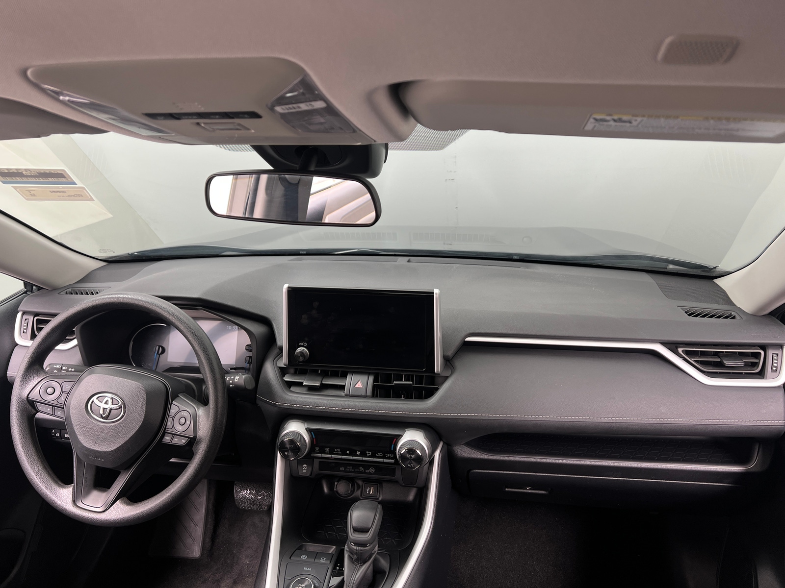 Thumbnail: 2025 Toyota RAV4 - 3