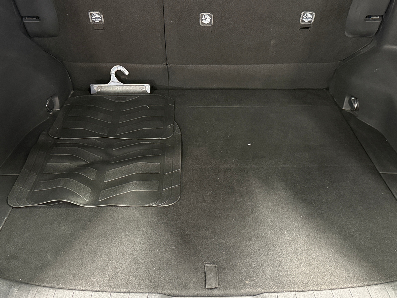 Thumbnail: 2024 Toyota RAV4 - 7