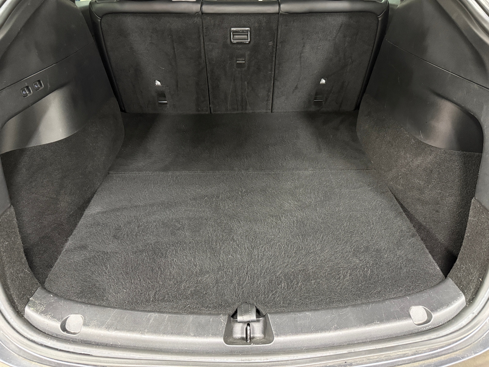 Thumbnail: 2022 Tesla Model Y - 6