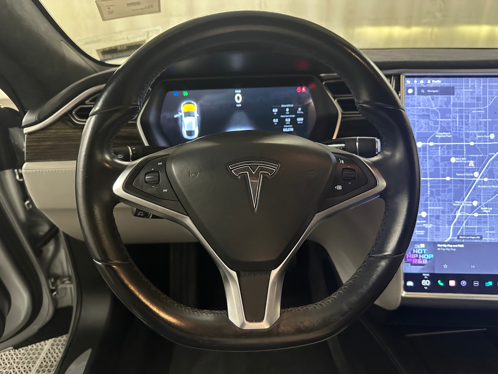 Thumbnail: 2016 Tesla Model S - 4