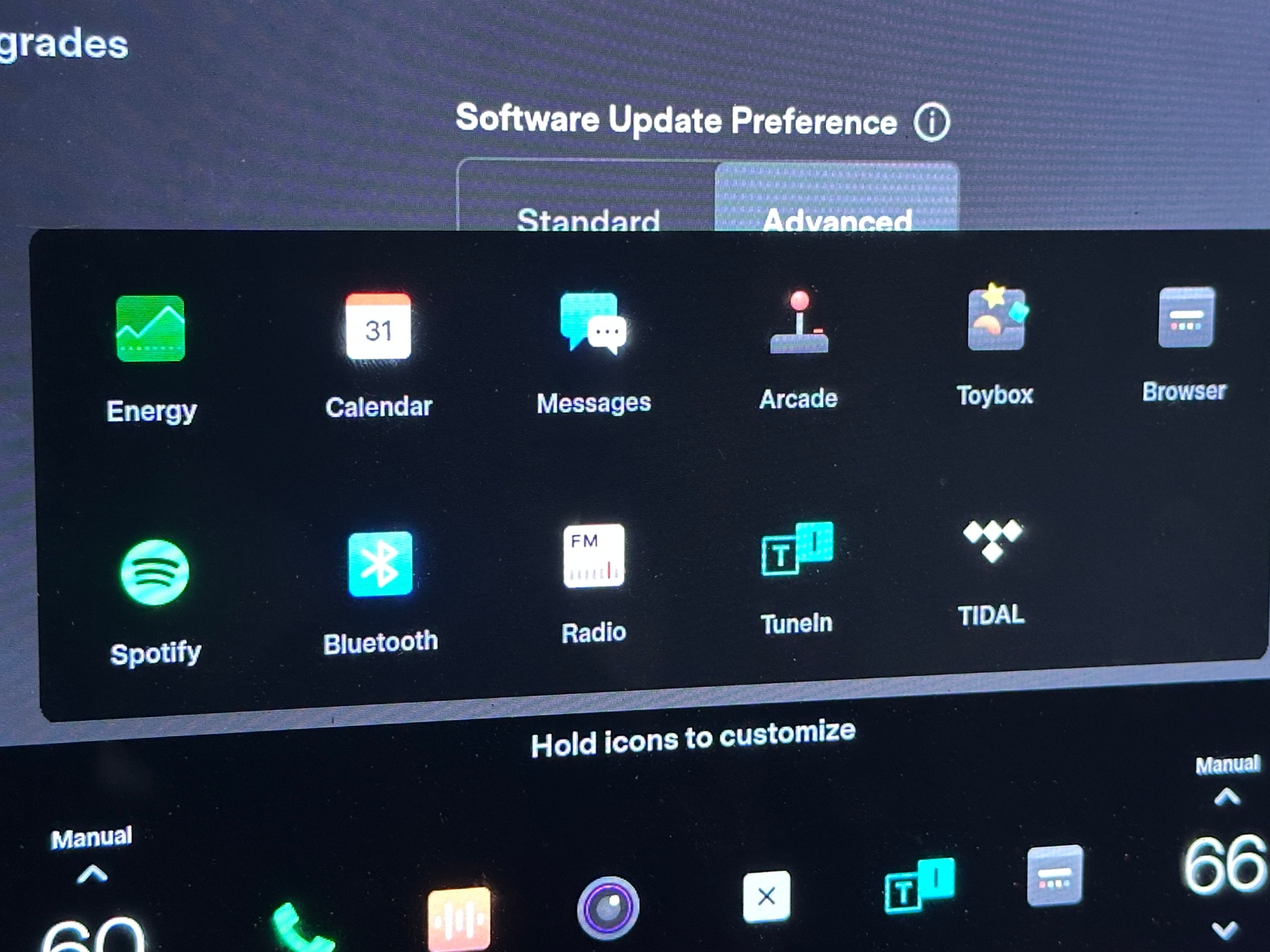 Thumbnail: 2016 Tesla Model S - 3