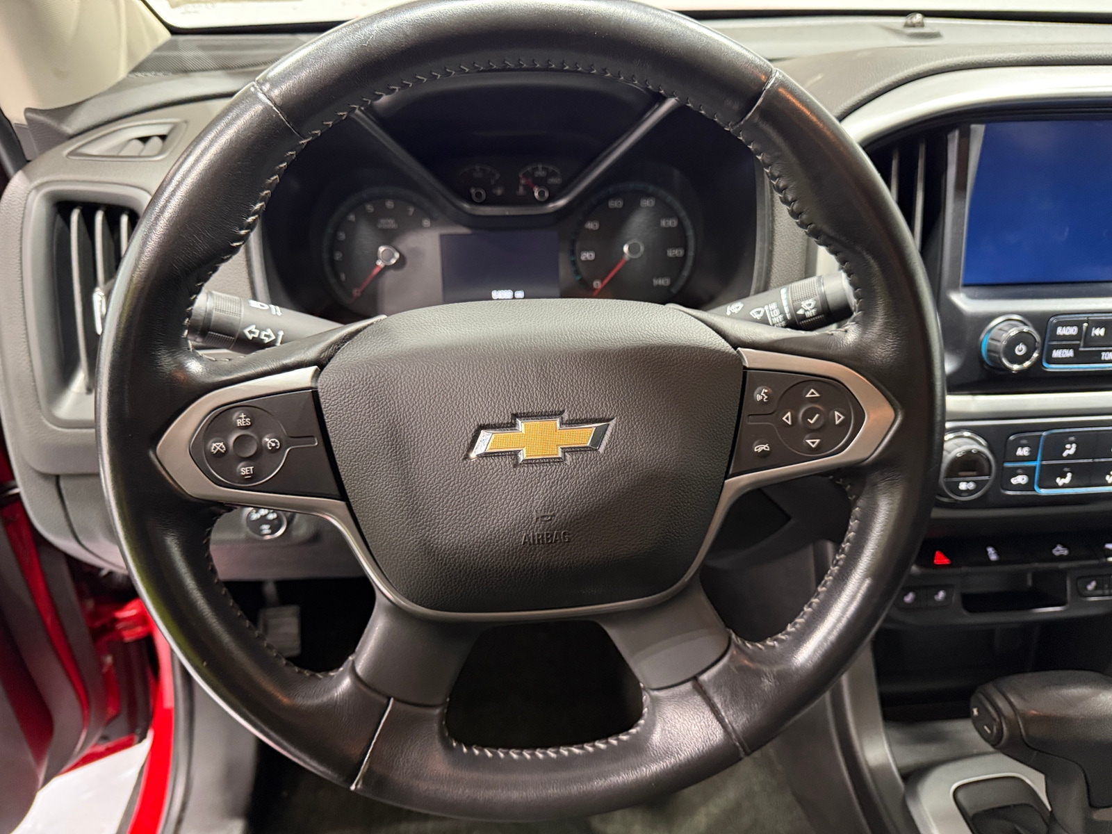 Thumbnail: 2016 Chevrolet Colorado - 5