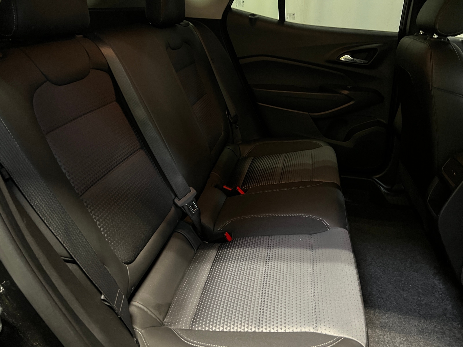 Thumbnail: 2025 Chevrolet Trax - 6