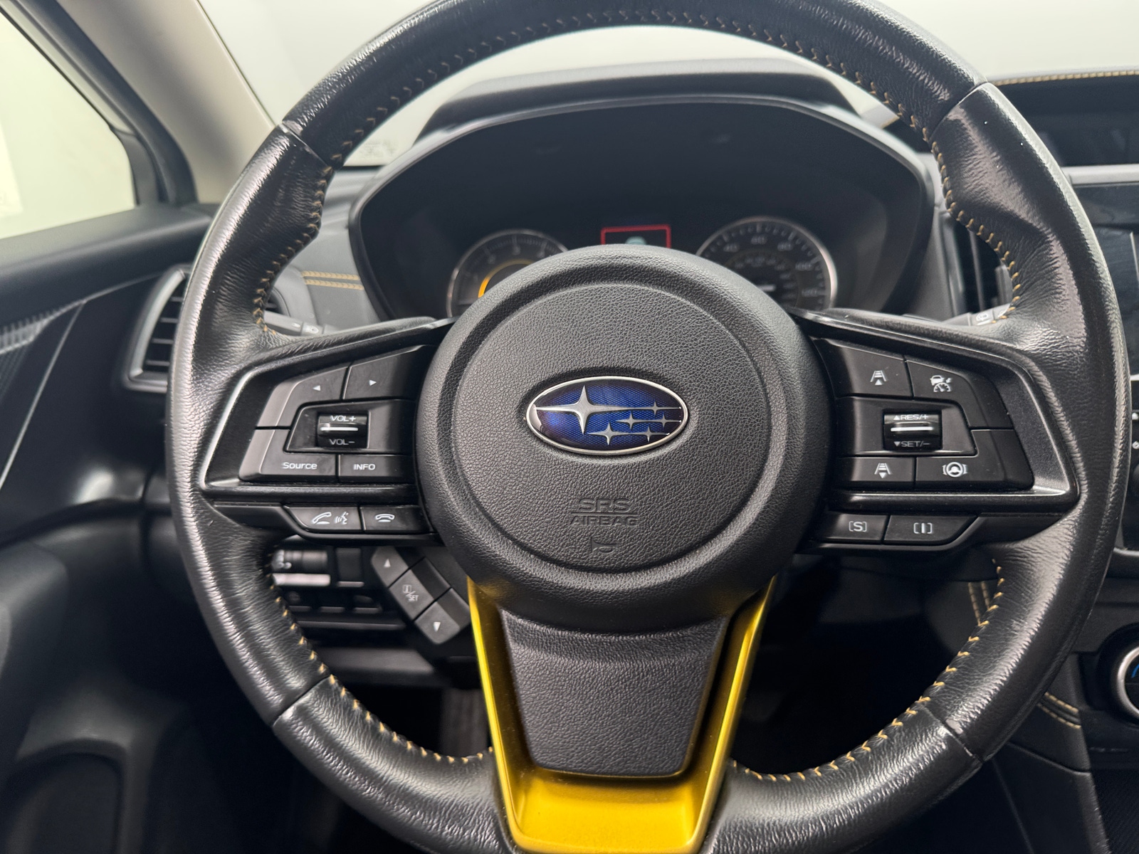 Thumbnail: 2022 Subaru Crosstrek - 4