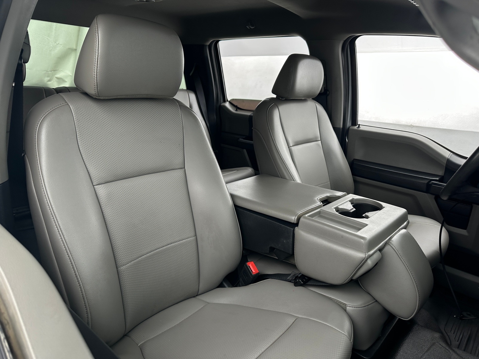 Thumbnail: 2022 Ford Econoline - 2