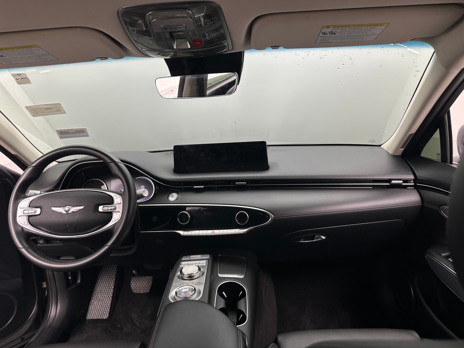 Thumbnail: 2022 Genesis GV70 - 2