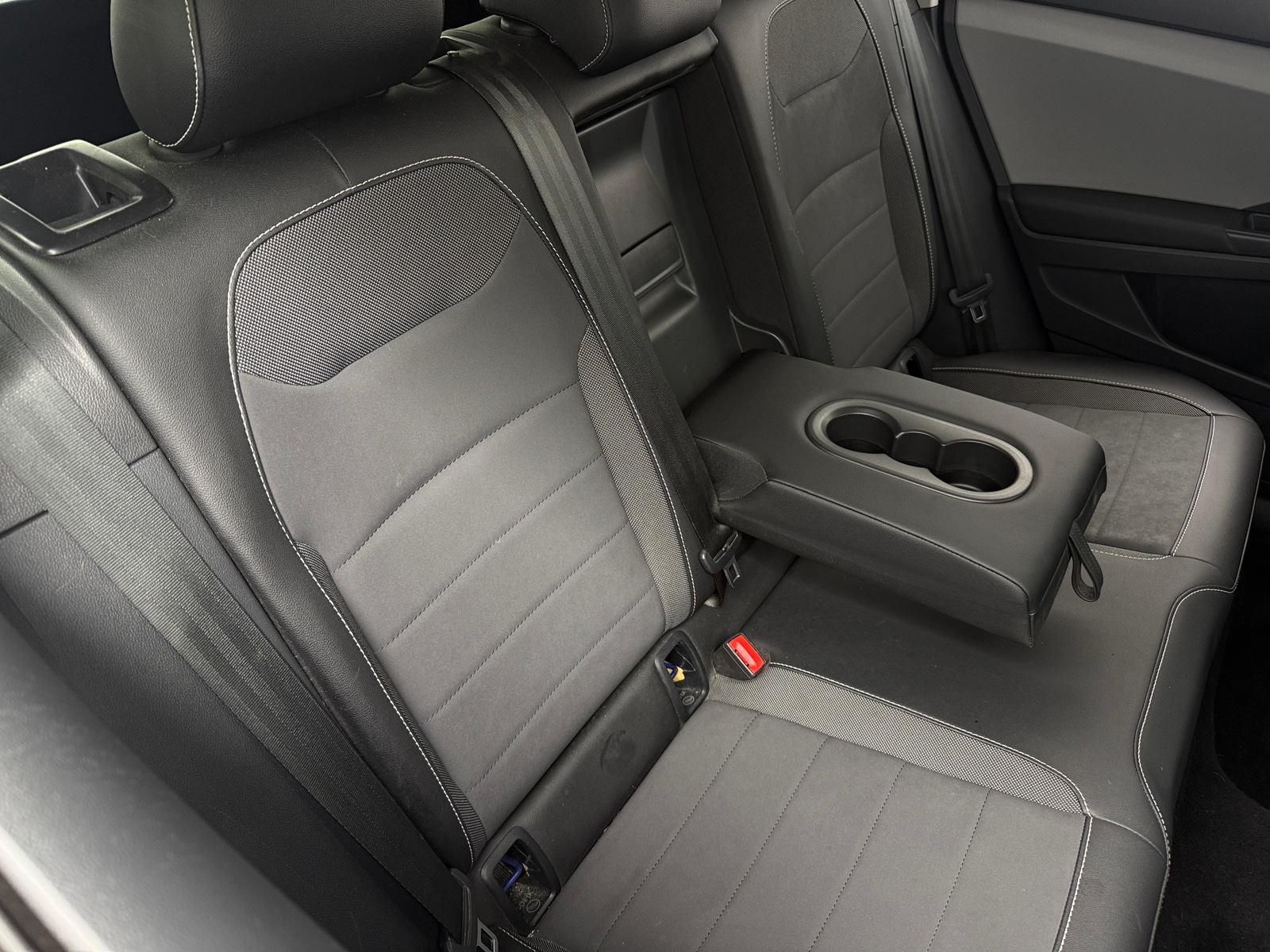 Thumbnail: 2022 Volkswagen Taos - 5