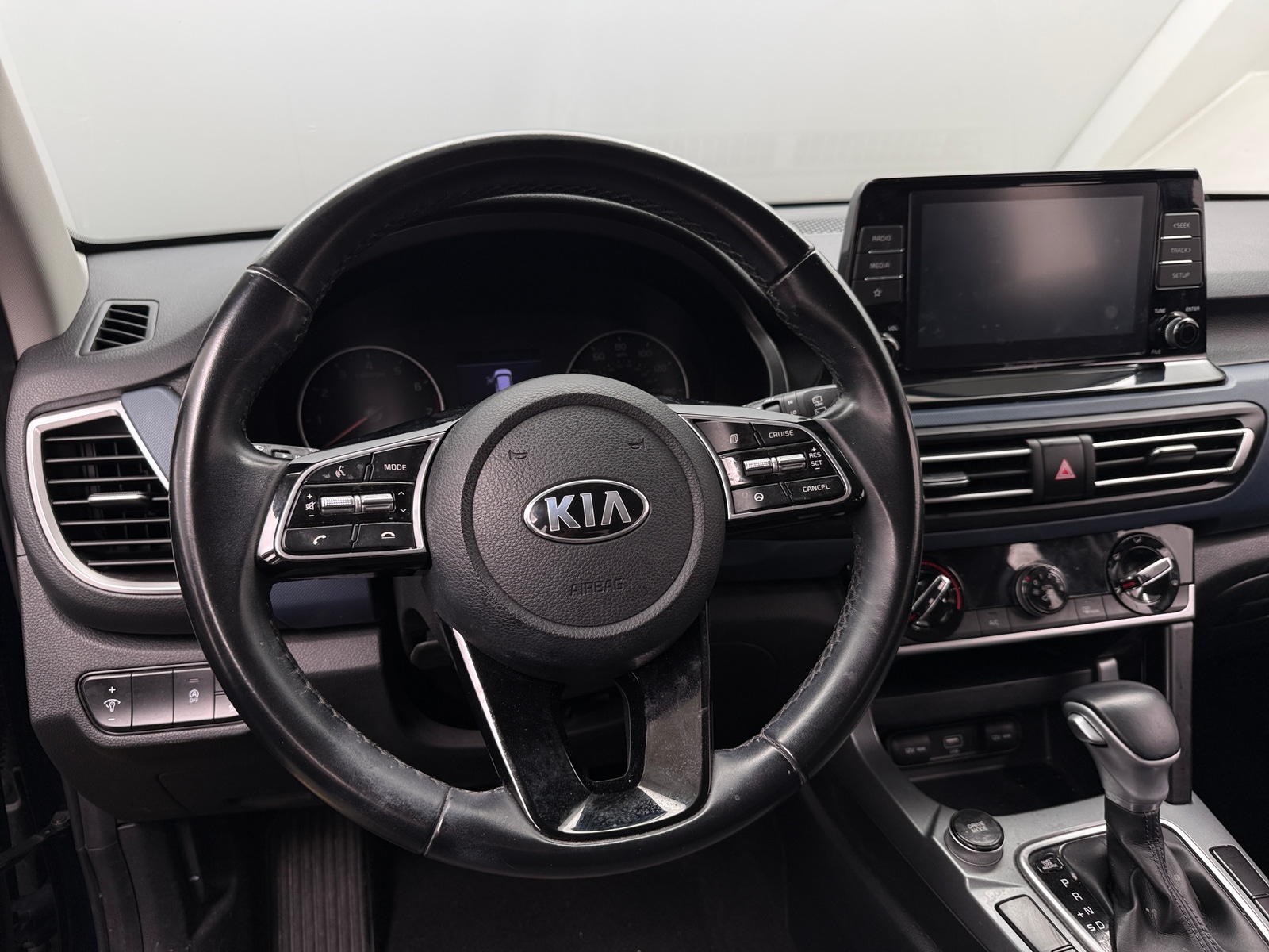 Thumbnail: 2021 Kia Seltos - 4