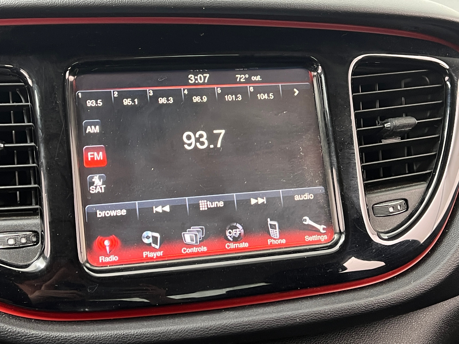 Thumbnail: 2015 Dodge Dart - 4