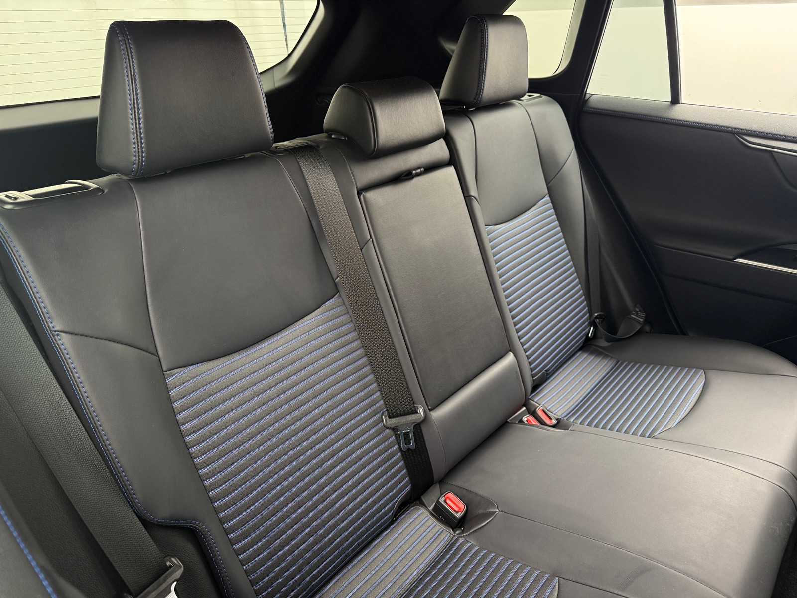 Thumbnail: 2023 Toyota RAV4 - 5