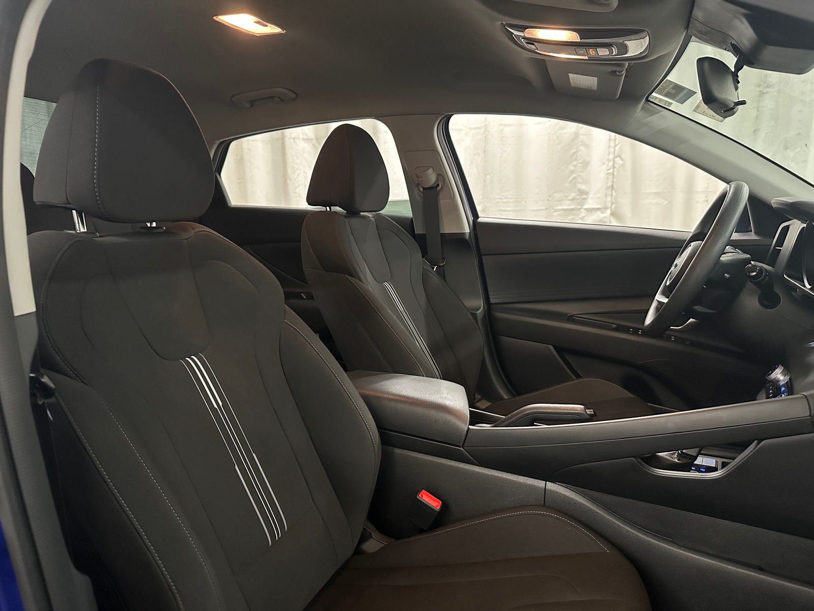 Thumbnail: 2023 Hyundai Elantra - 2