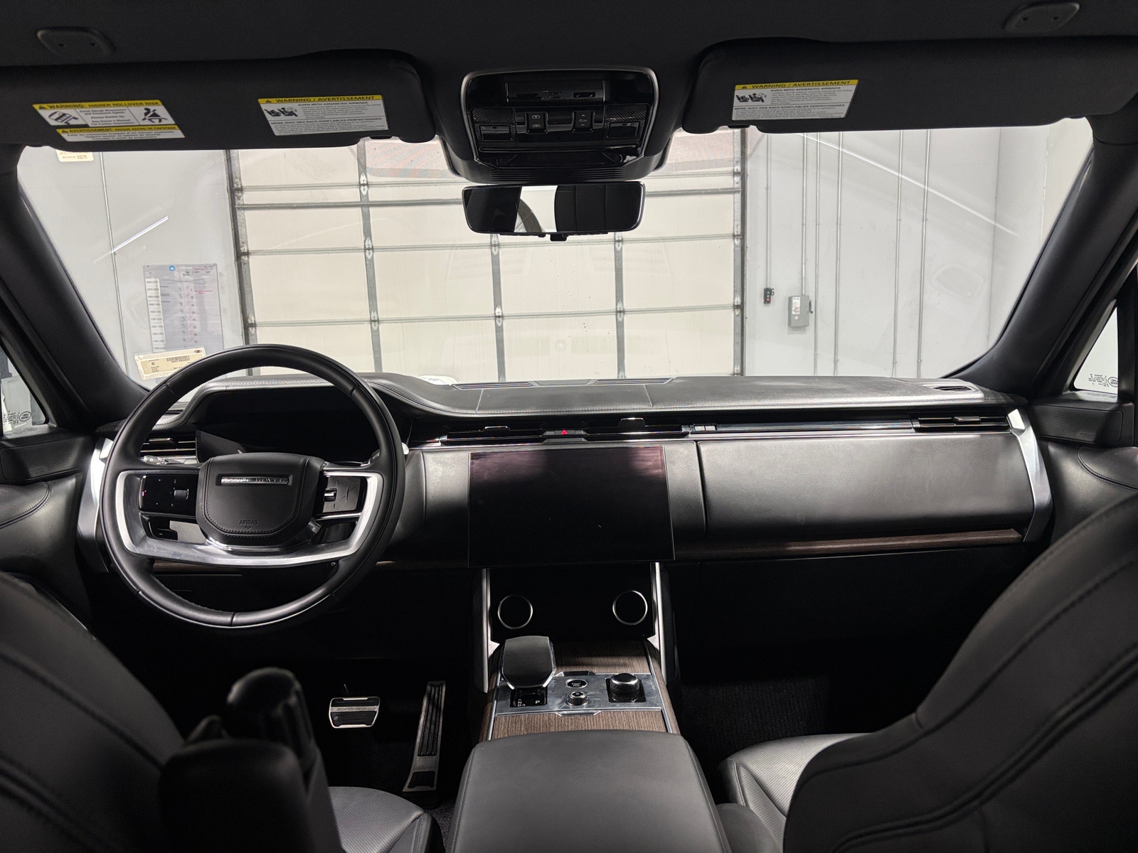 Thumbnail: 2023 Land Rover Range Rover - 2