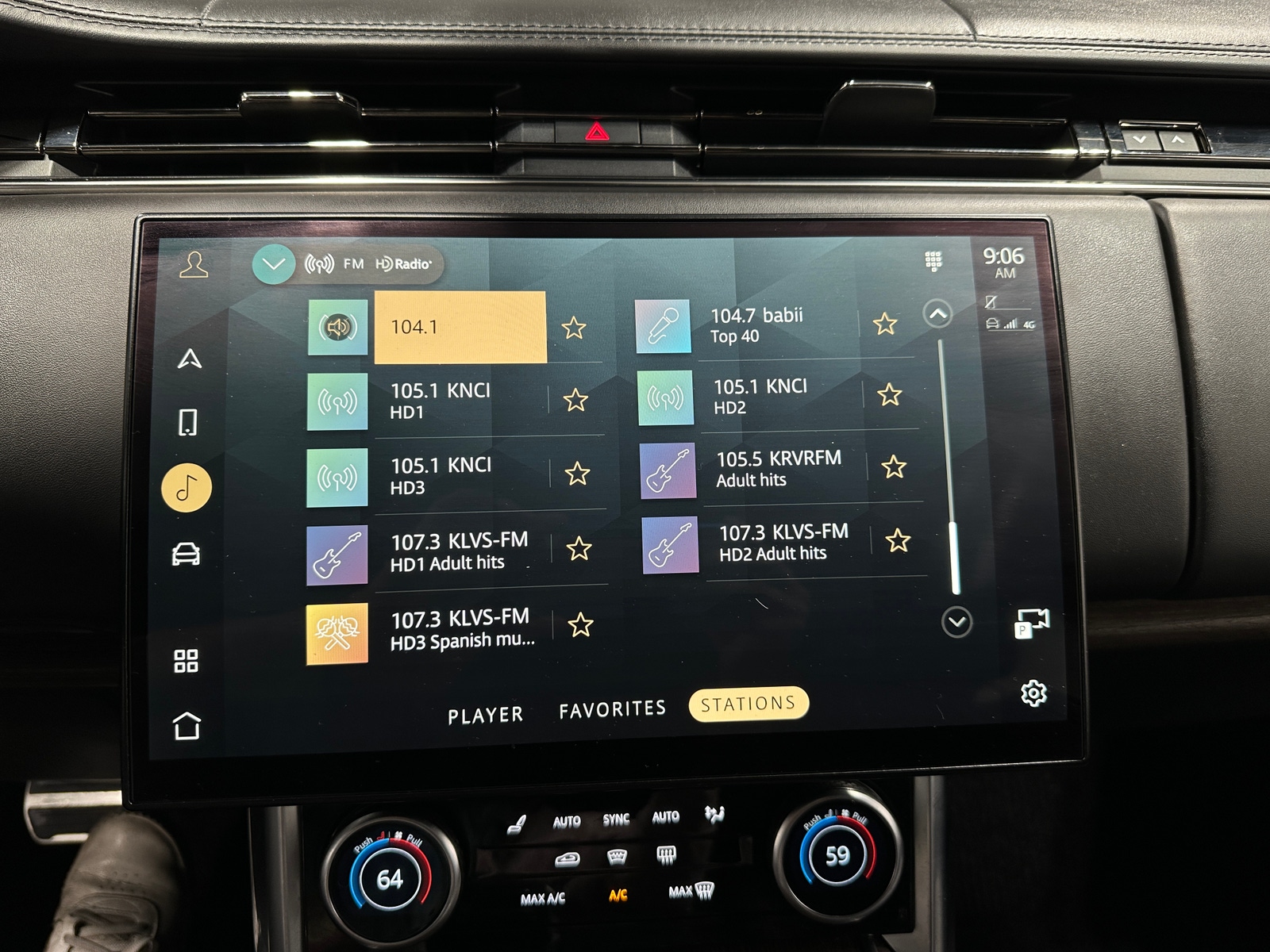 Thumbnail: 2023 Land Rover Range Rover - 3