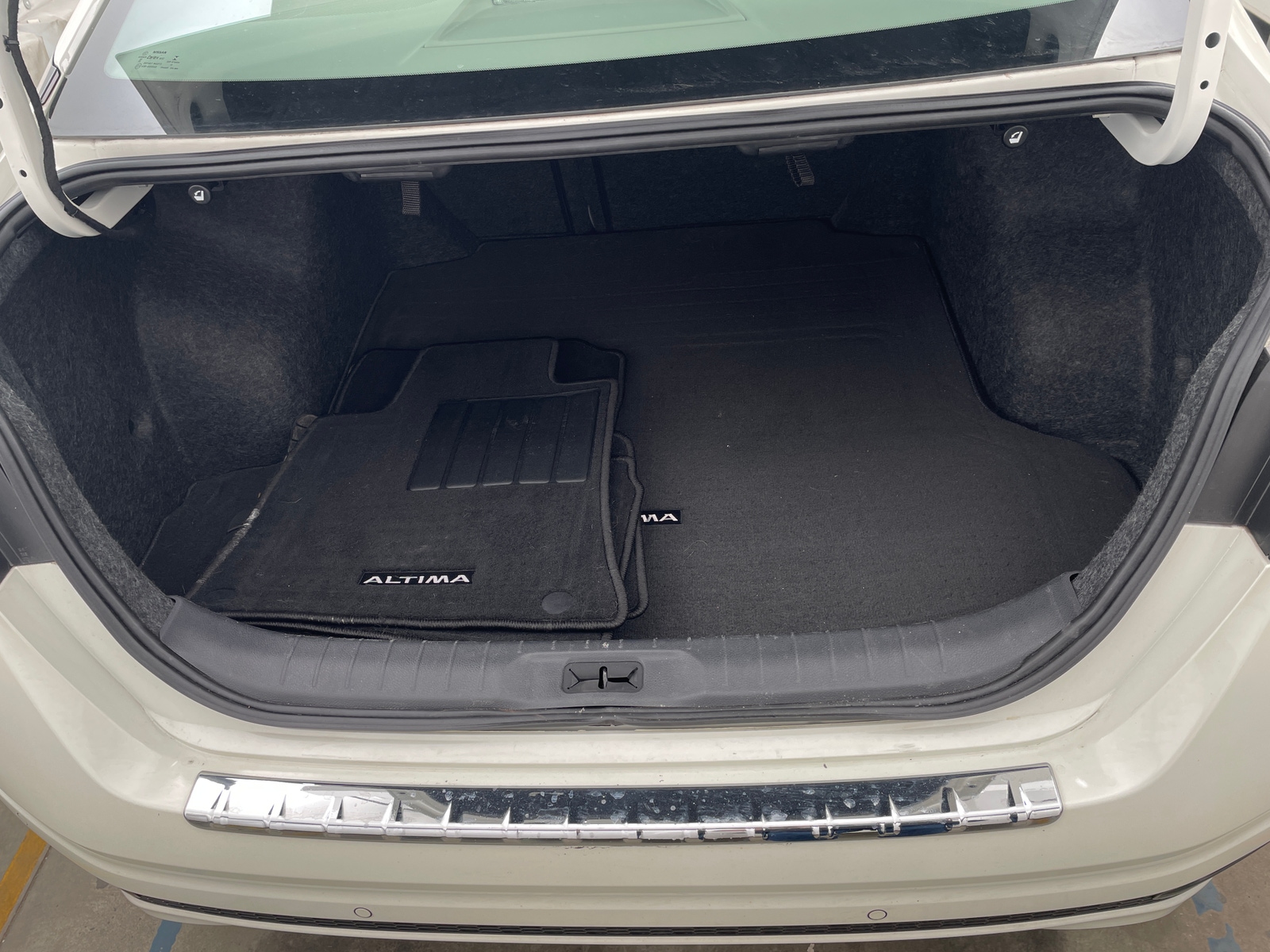 Thumbnail: 2019 Nissan Altima - 6