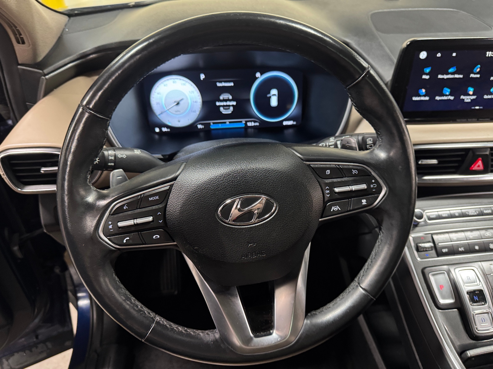 Thumbnail: 2023 Hyundai Santa Fe - 4