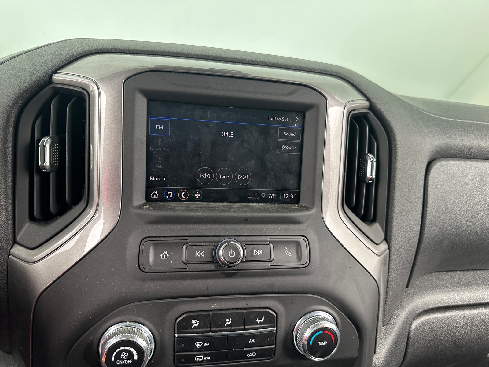 Thumbnail: 2025 GMC Sierra 1500 - 3