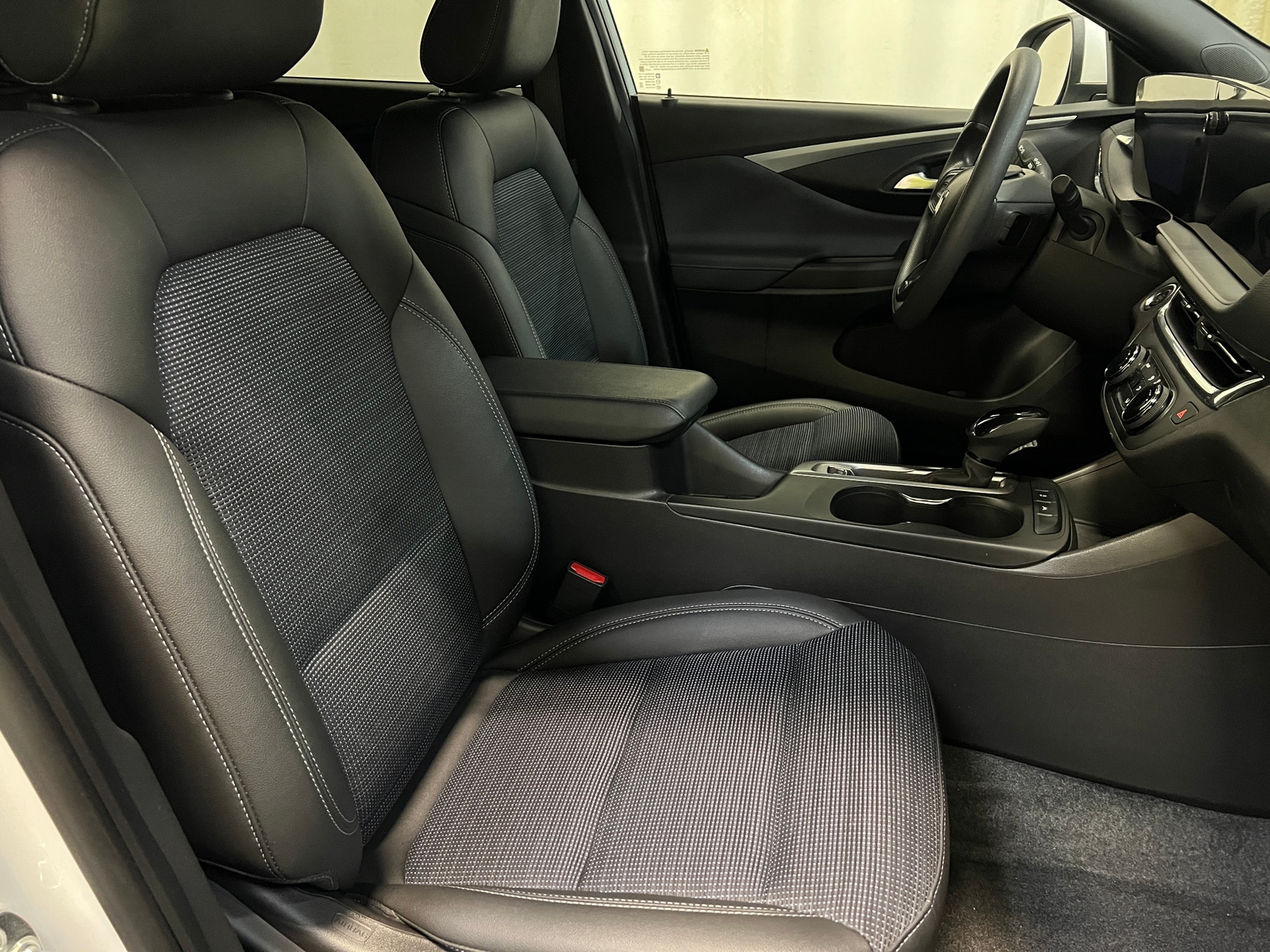 Thumbnail: 2025 Buick Envista - 2