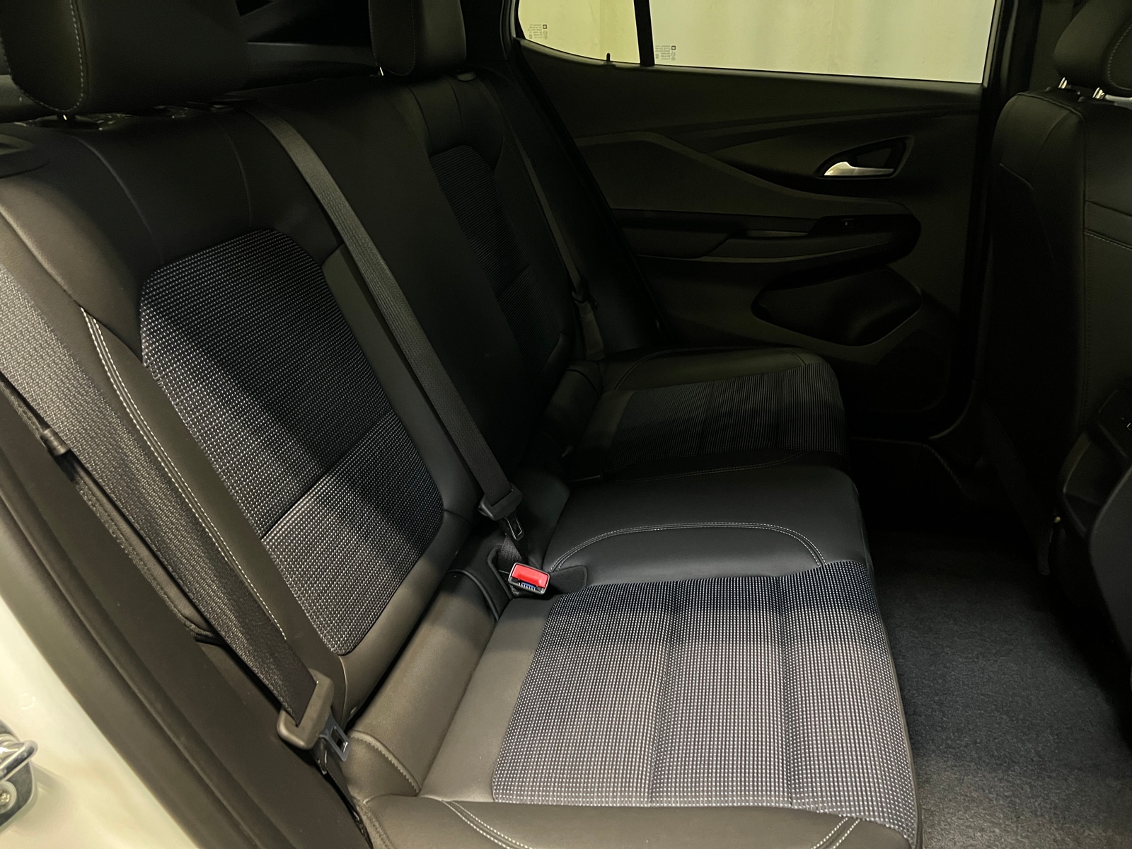 Thumbnail: 2025 Buick Envista - 6