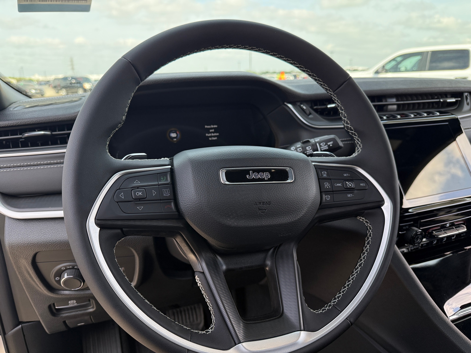Thumbnail: 2026 Jeep Grand Cherokee - 5