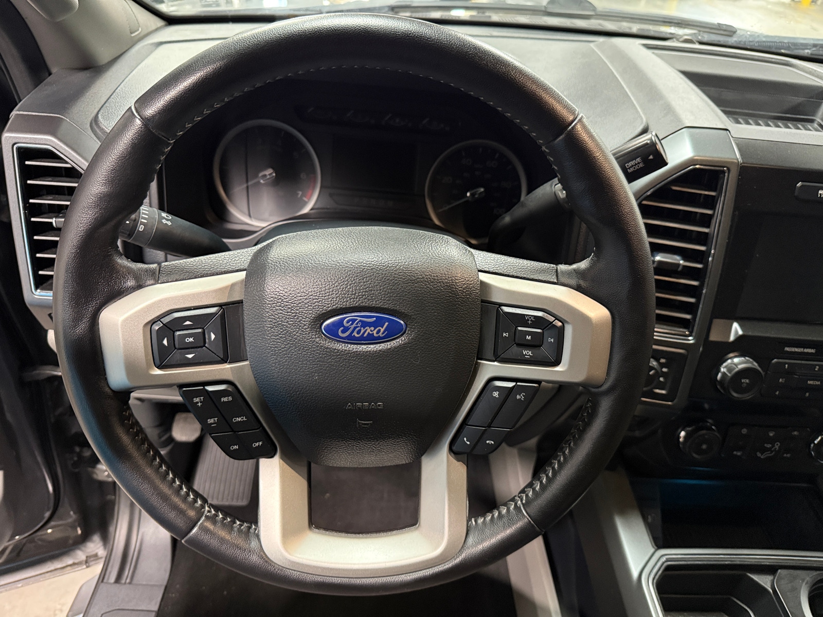 Thumbnail: 2022 Ford Econoline - 5