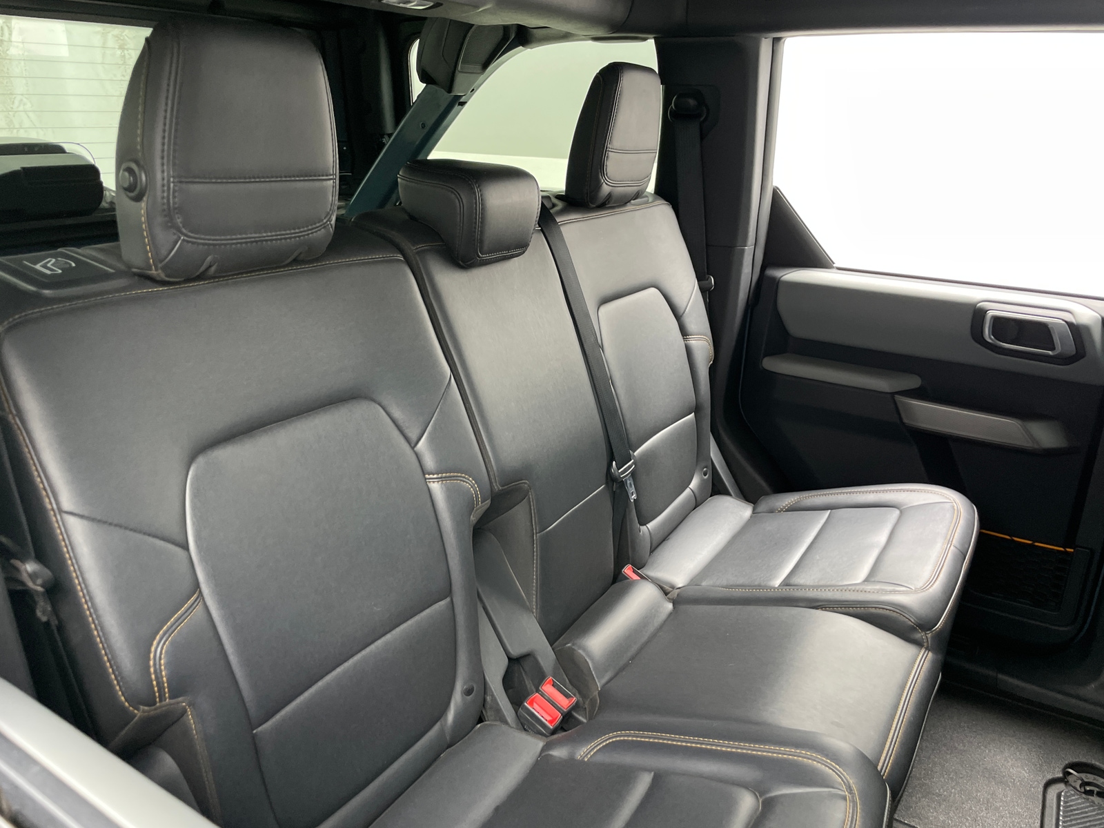 Thumbnail: 2022 Ford Bronco - 5