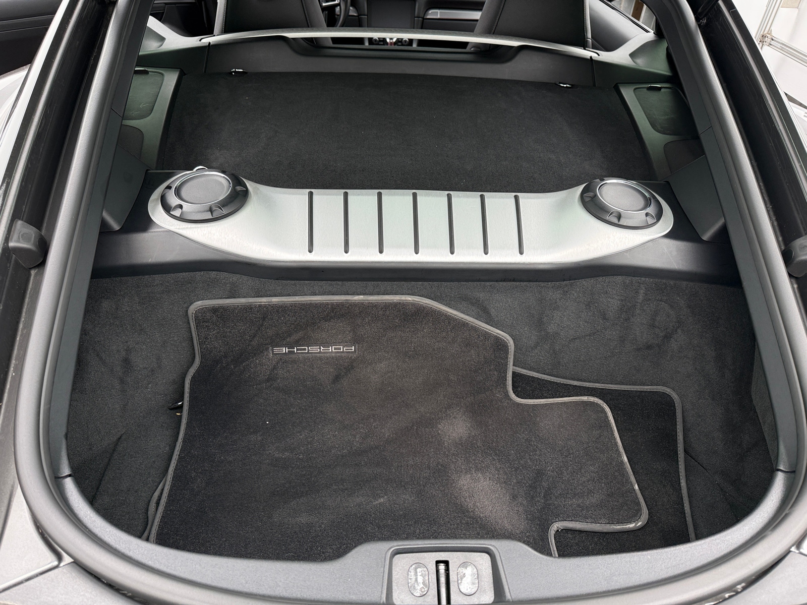 Thumbnail: 2018 Porsche 718 Cayman - 4