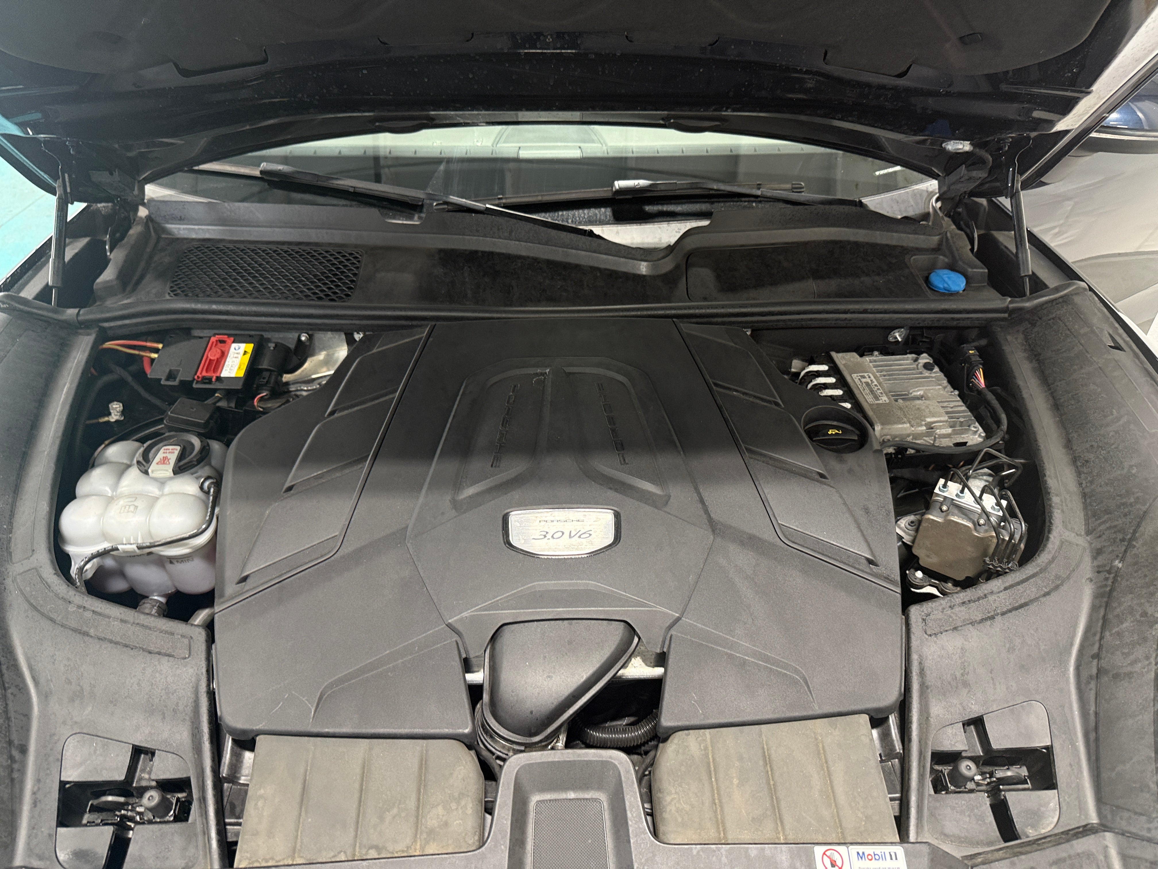 2021 Porsche Cayenne Coup