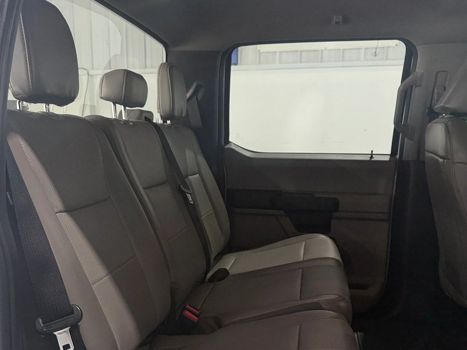 Thumbnail: 2022 Ford Econoline - 6