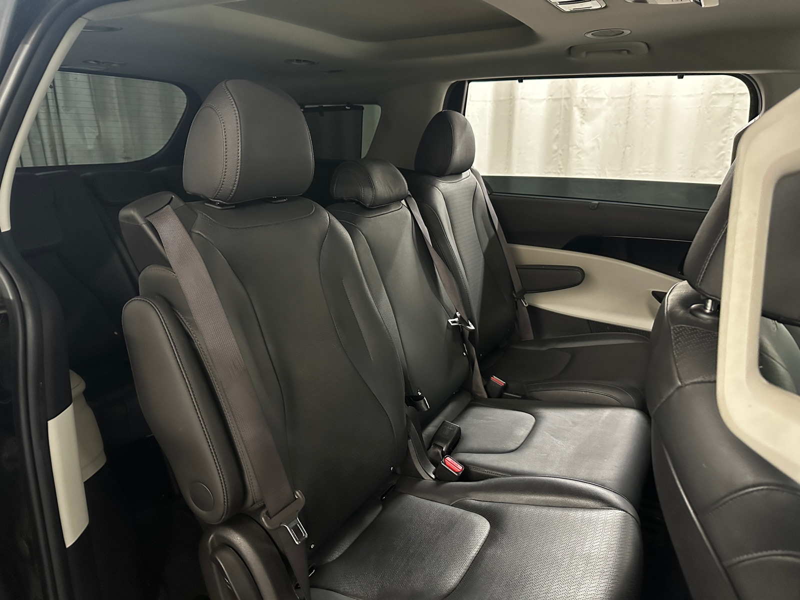 Thumbnail: 2024 Kia Carnival - 6