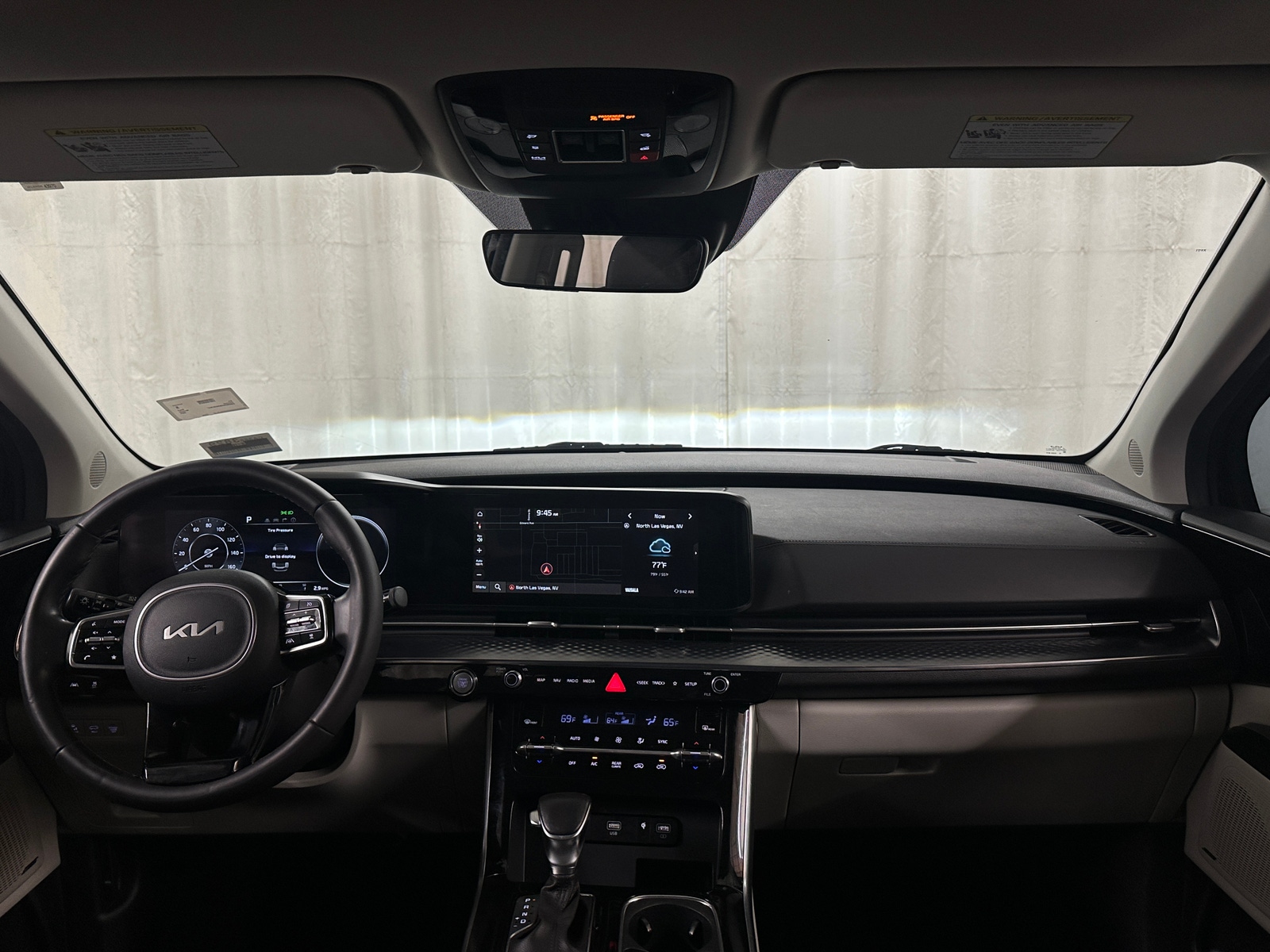 Thumbnail: 2024 Kia Carnival - 3