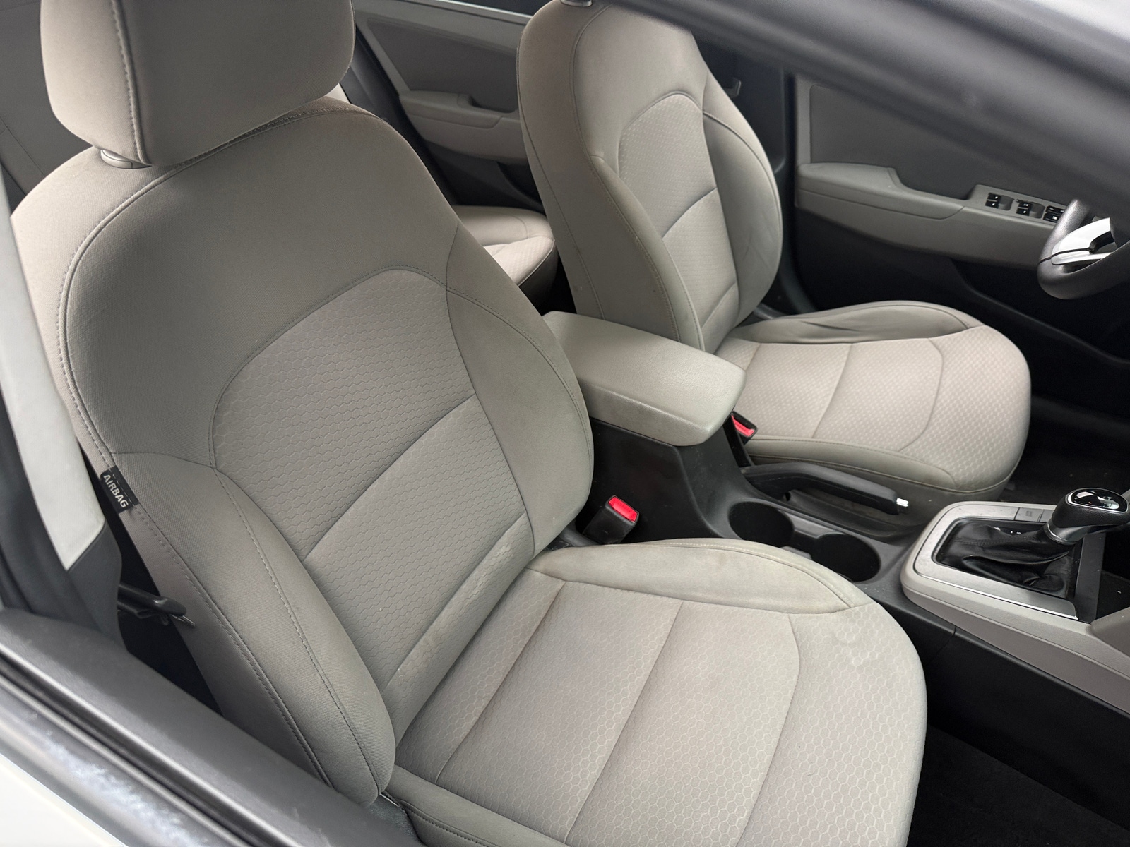 Thumbnail: 2020 Hyundai Elantra - 2