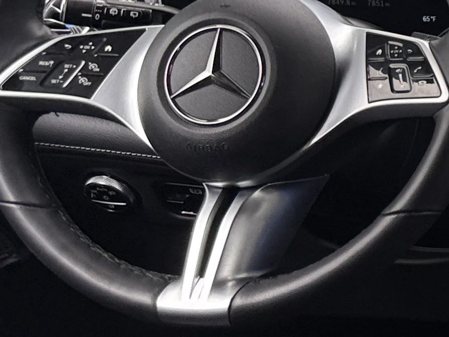 Thumbnail: 2025 Mercedes-Benz EQE - 4