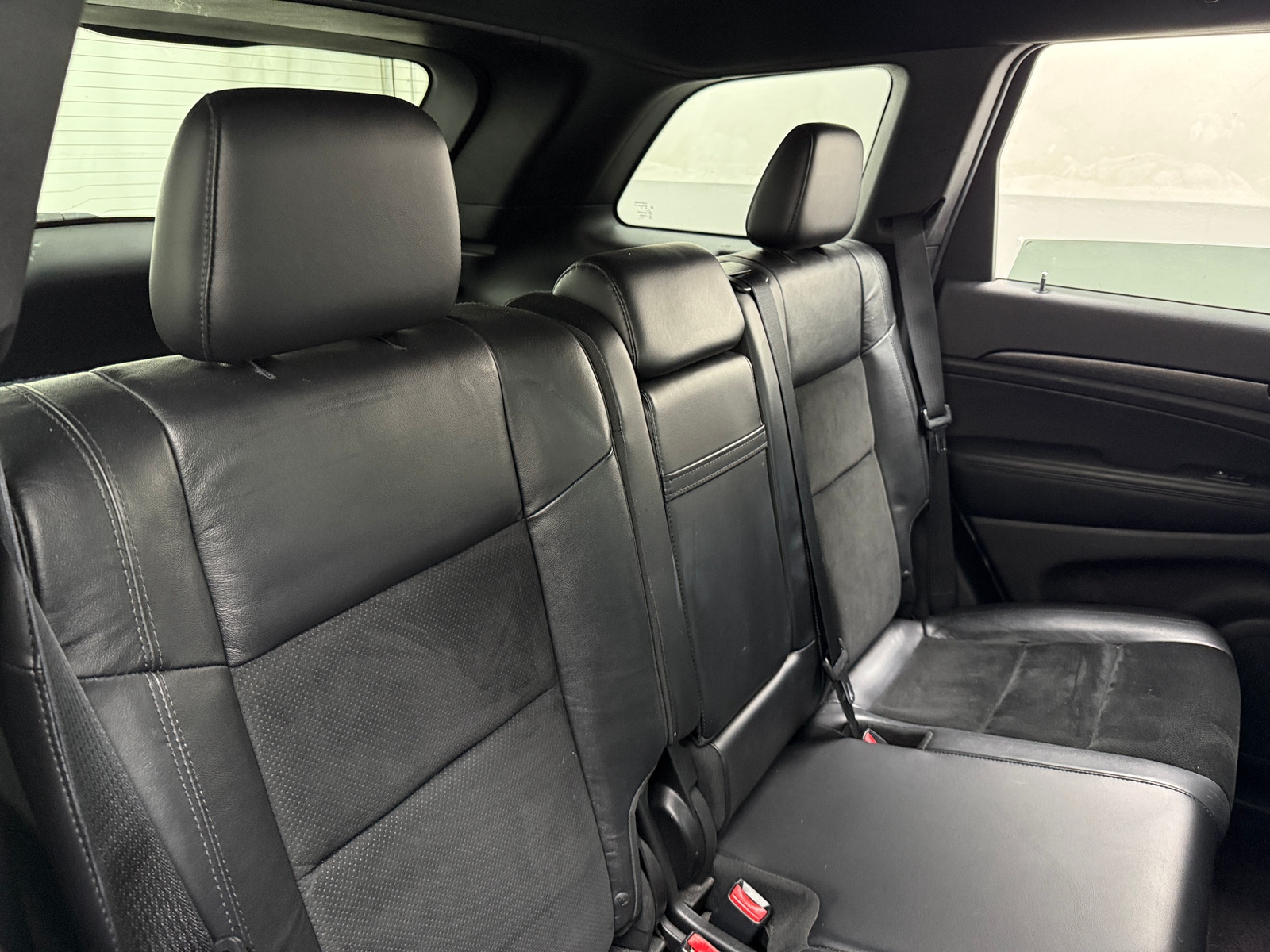 Thumbnail: 2017 Jeep Grand Cherokee - 6