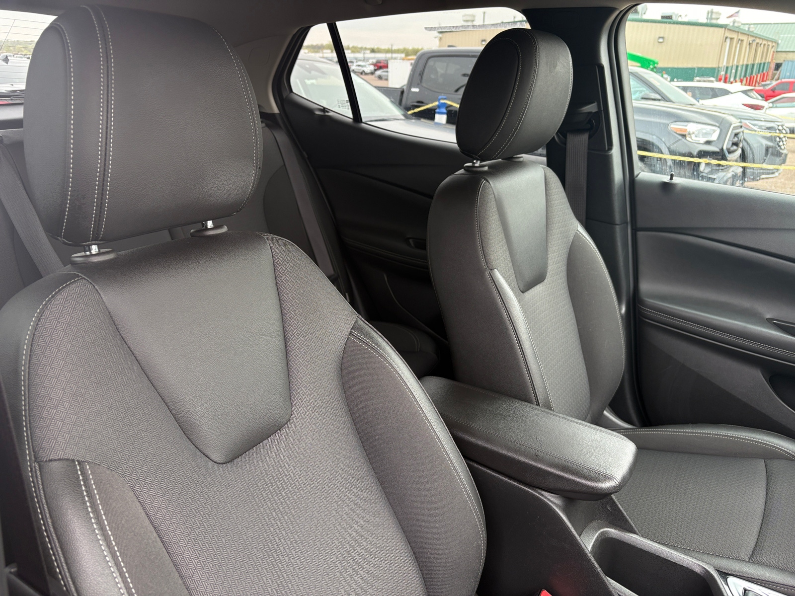 Thumbnail: 2025 Buick Encore GX - 2