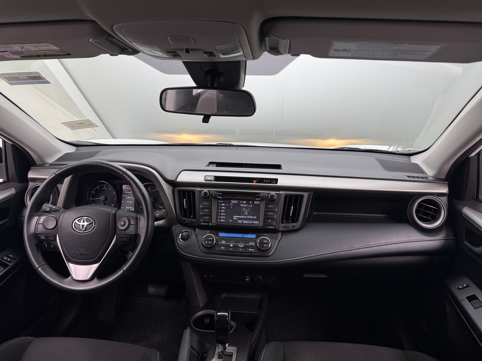 Thumbnail: 2018 Toyota RAV4 - 3