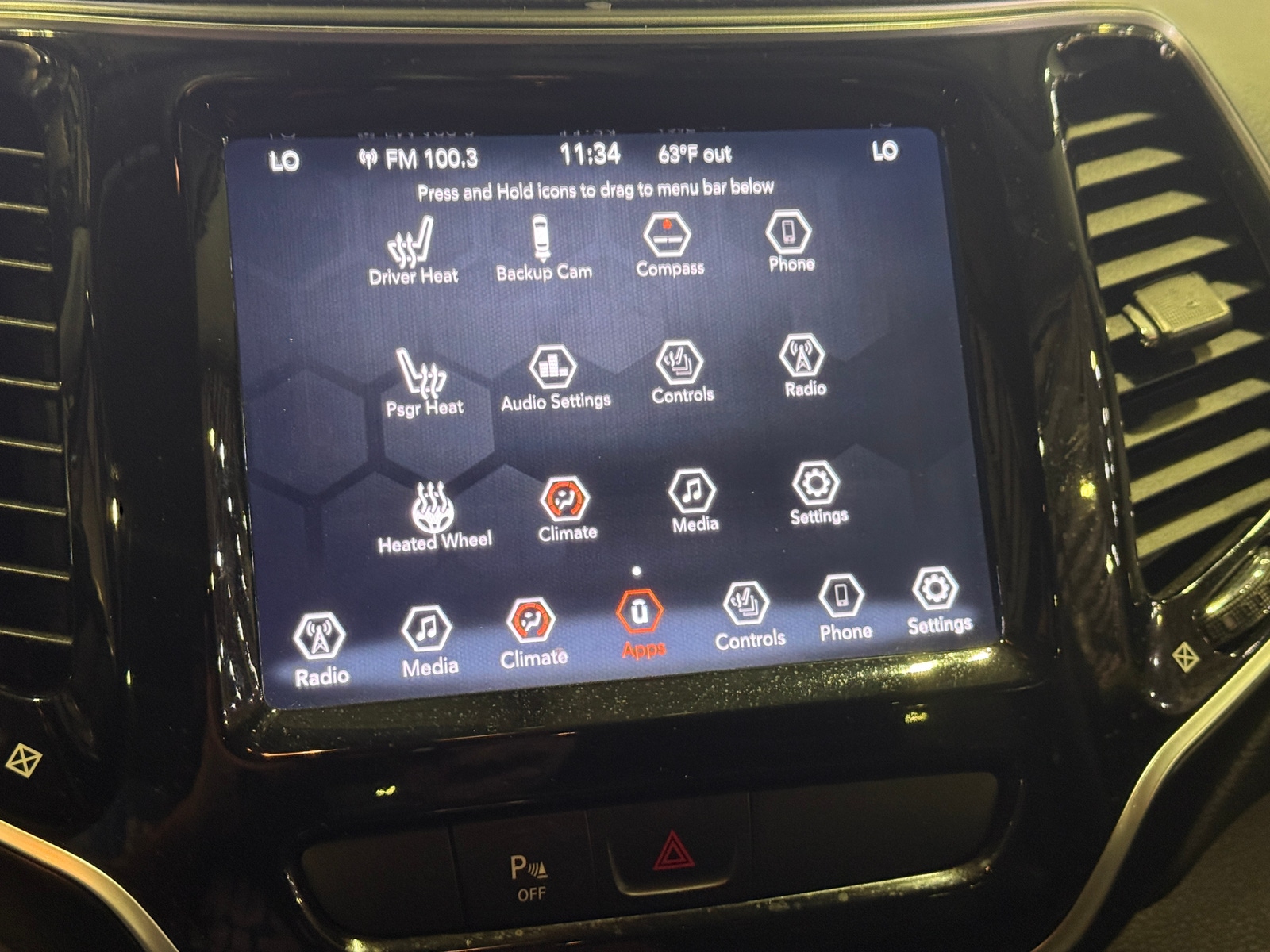 Thumbnail: 2020 Jeep Cherokee - 3