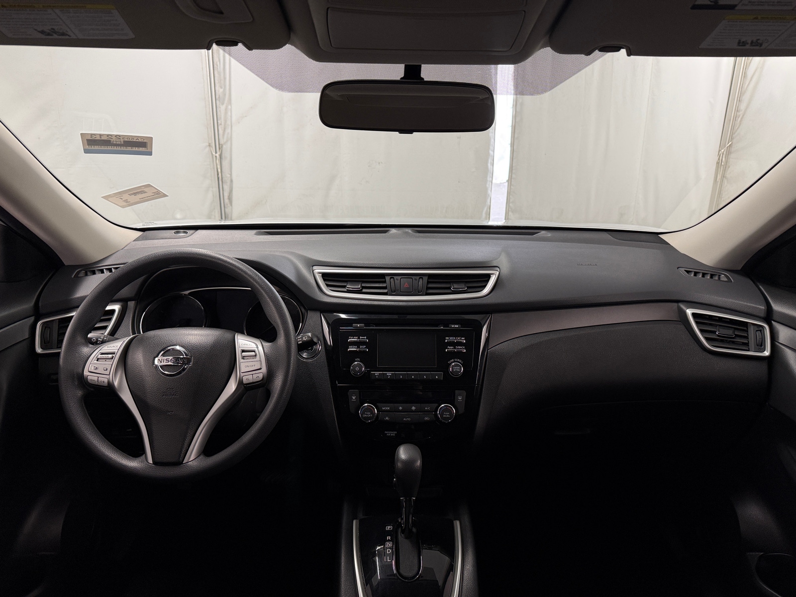 Thumbnail: 2016 Nissan Rogue - 3