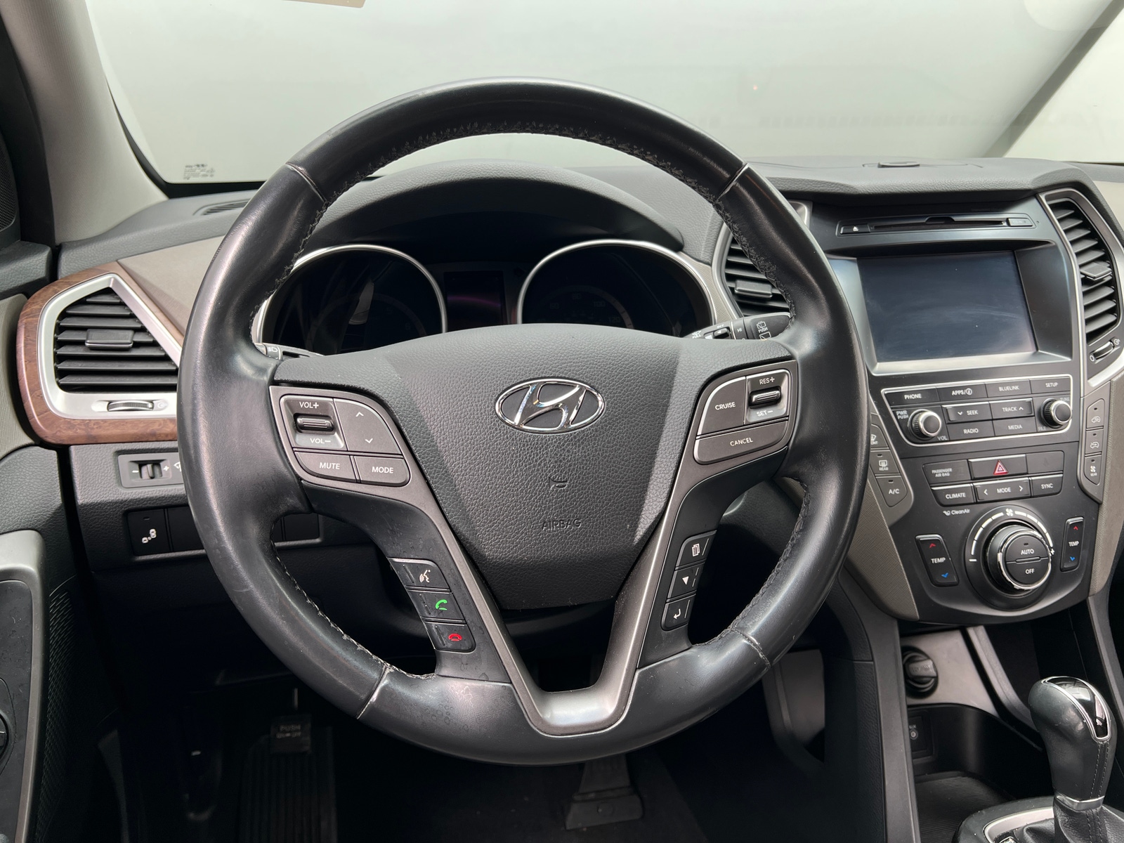 Thumbnail: 2018 Hyundai Santa Fe - 4