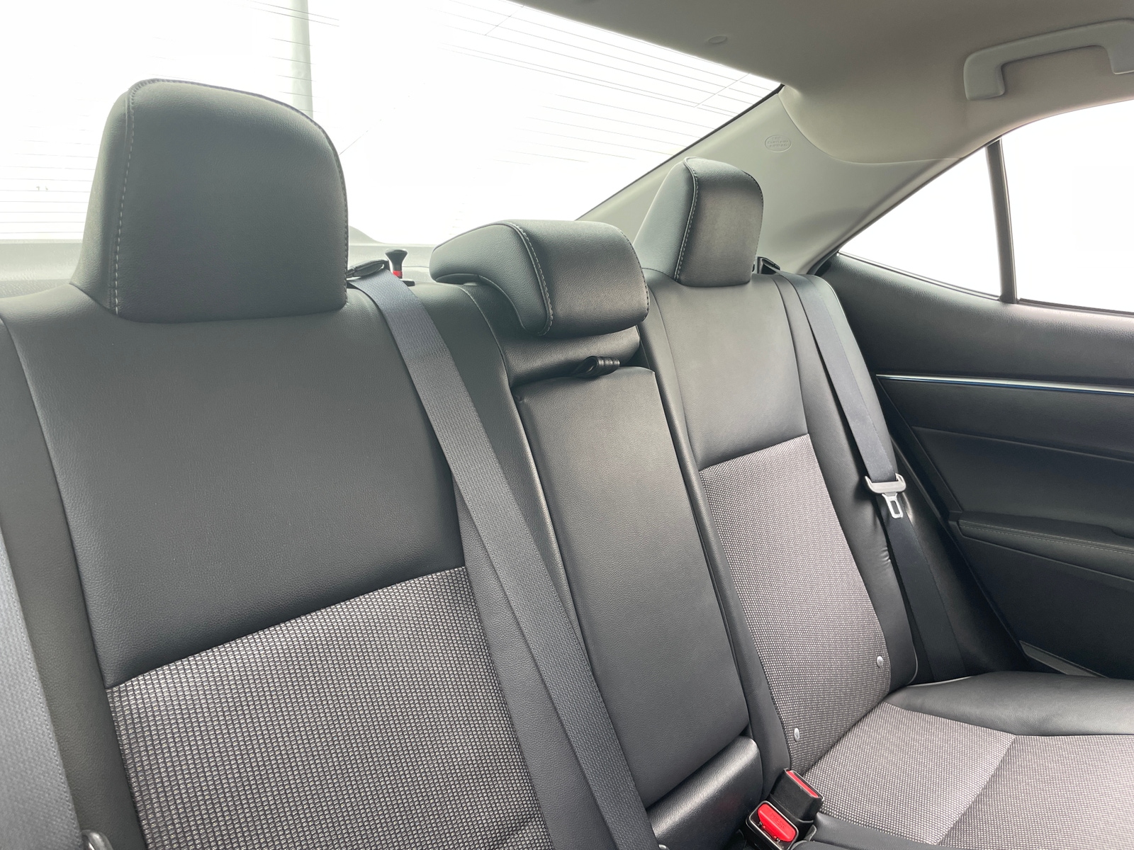 Thumbnail: 2016 Toyota Corolla - 6