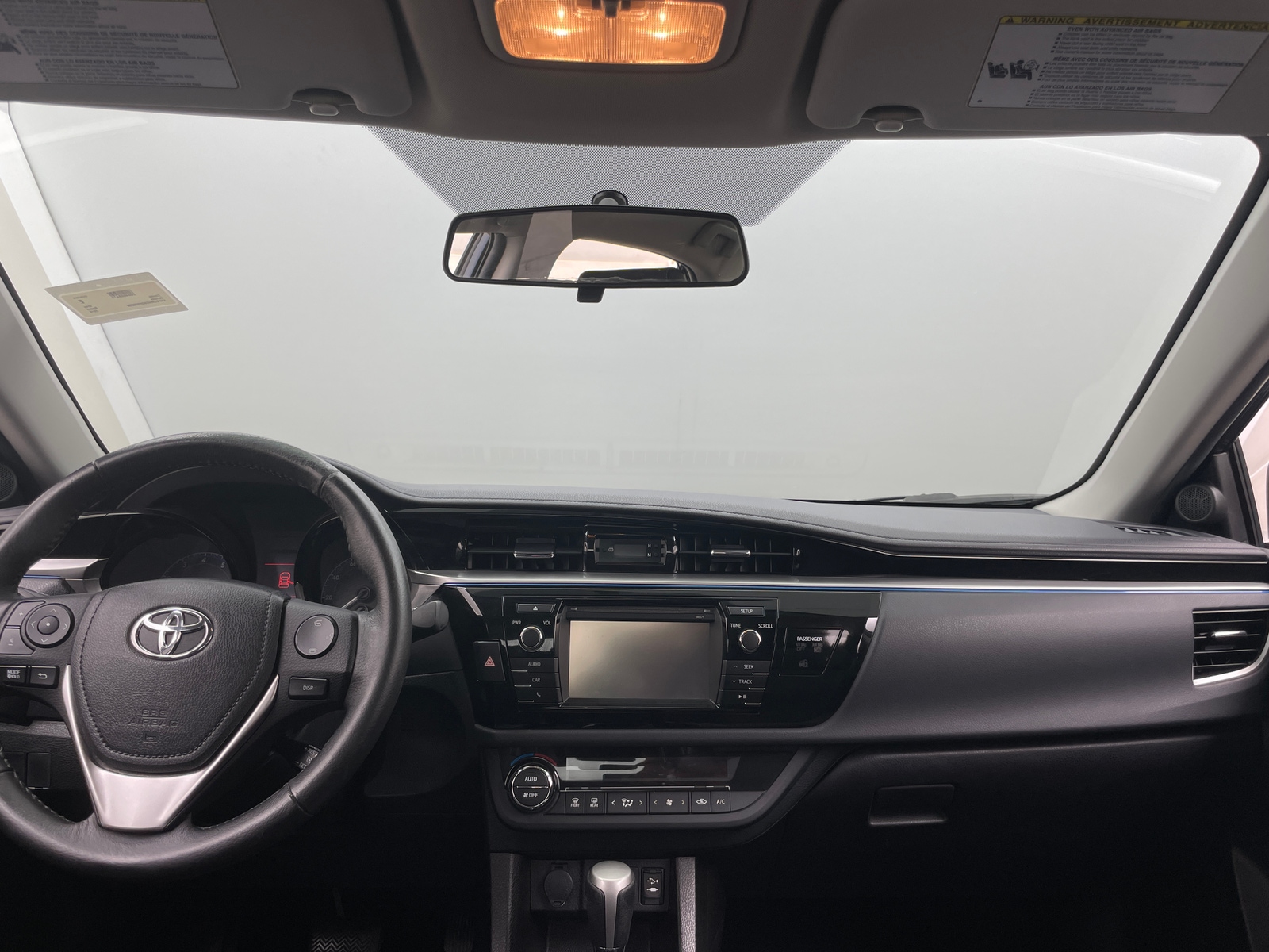 Thumbnail: 2016 Toyota Corolla - 3