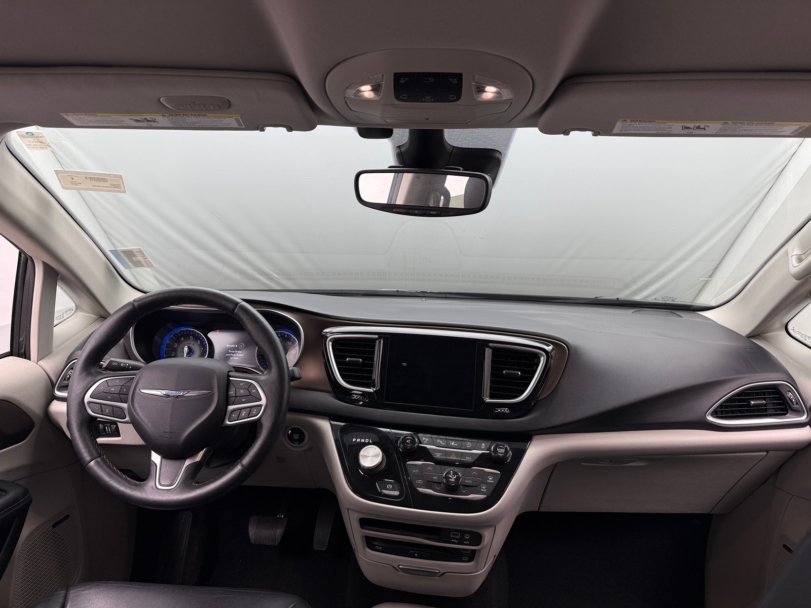 Thumbnail: 2017 Chrysler Pacifica - 2